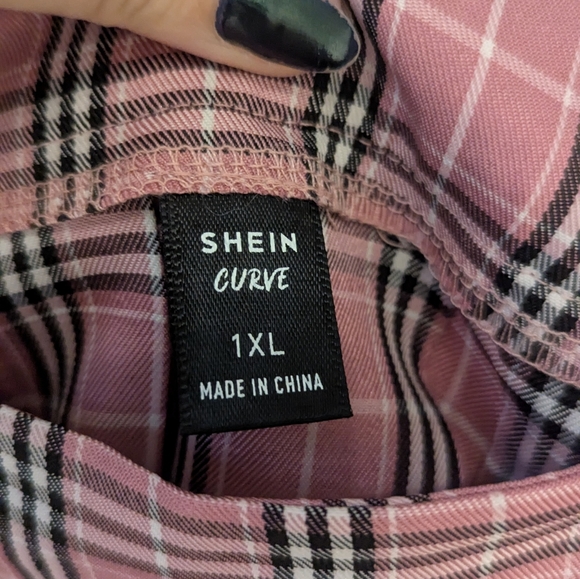 Plaid skirt - Picture 4 of 5